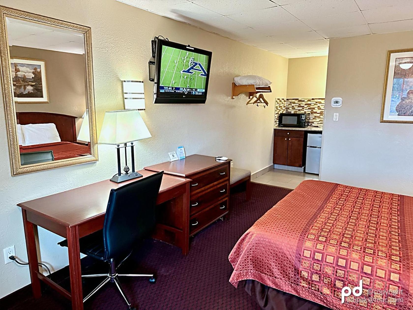 Hotel Travel & Flemington