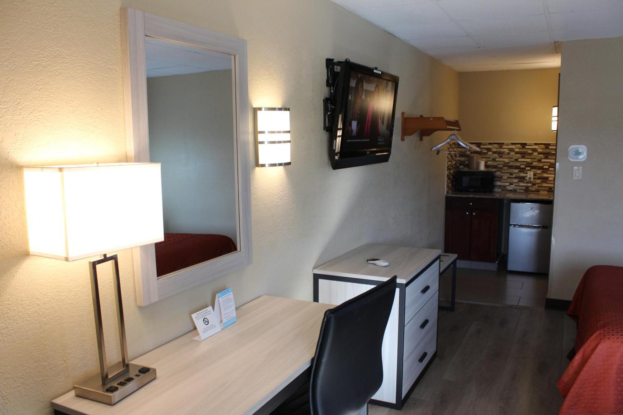 Hotel Travel & 2*