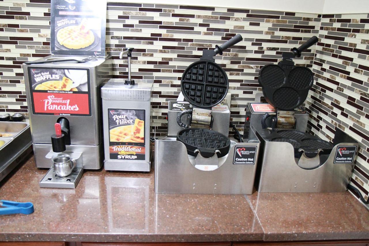 Travel Inn&suites Hotel 2*