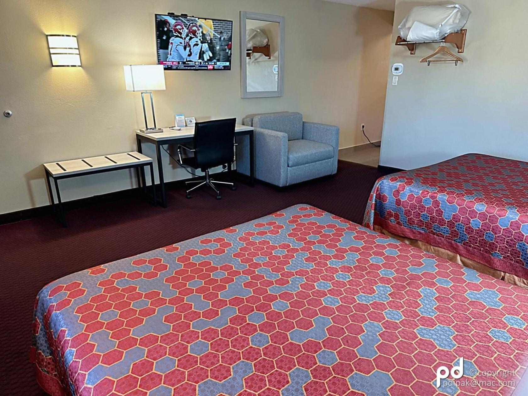 Travel Inn&suites