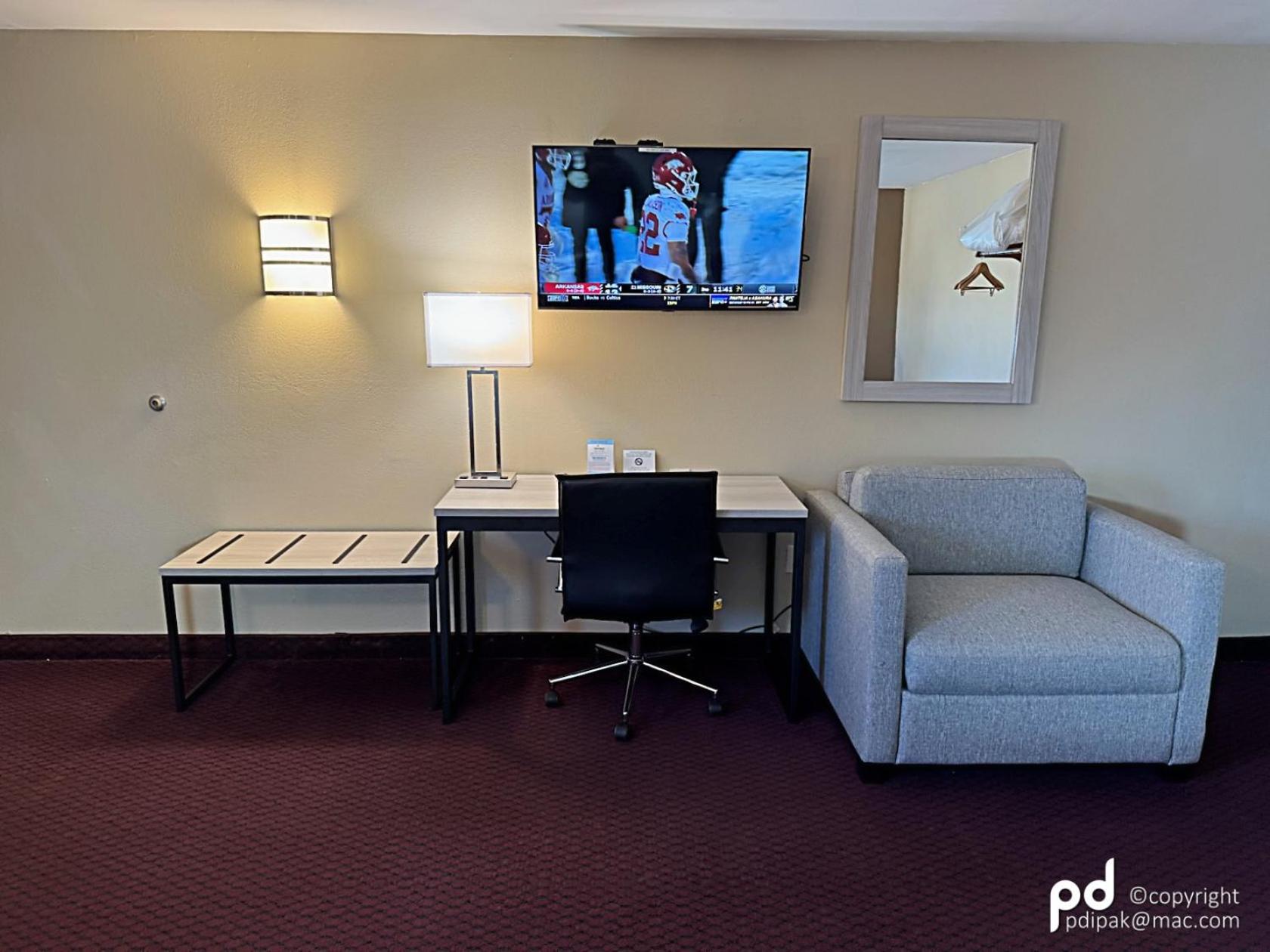 Travel Inn&suites Hotel