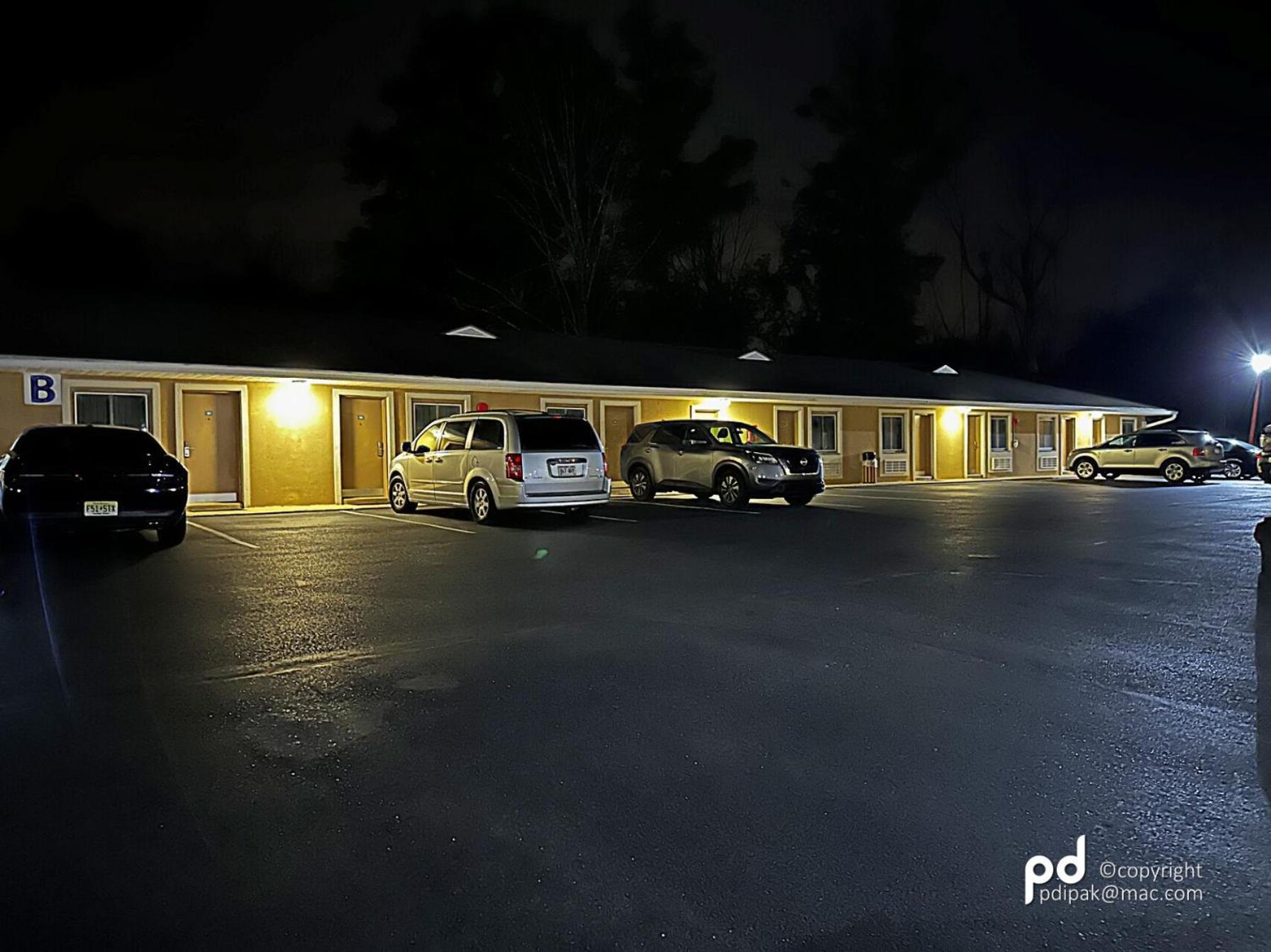 Travel & Hotel Flemington