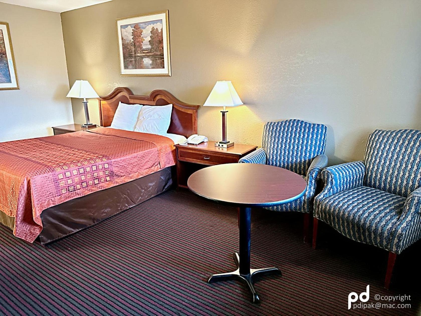 Travel & Hotel Flemington